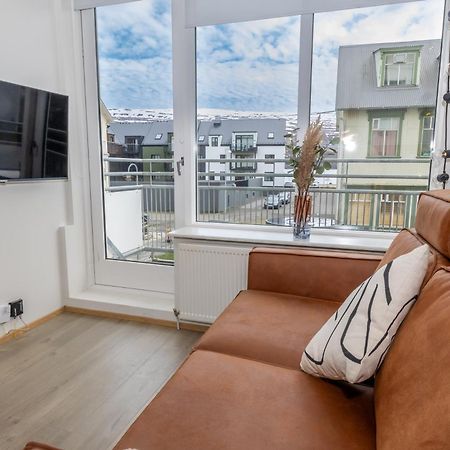 Charming Deluxe Apartment Акурейри Номер фото